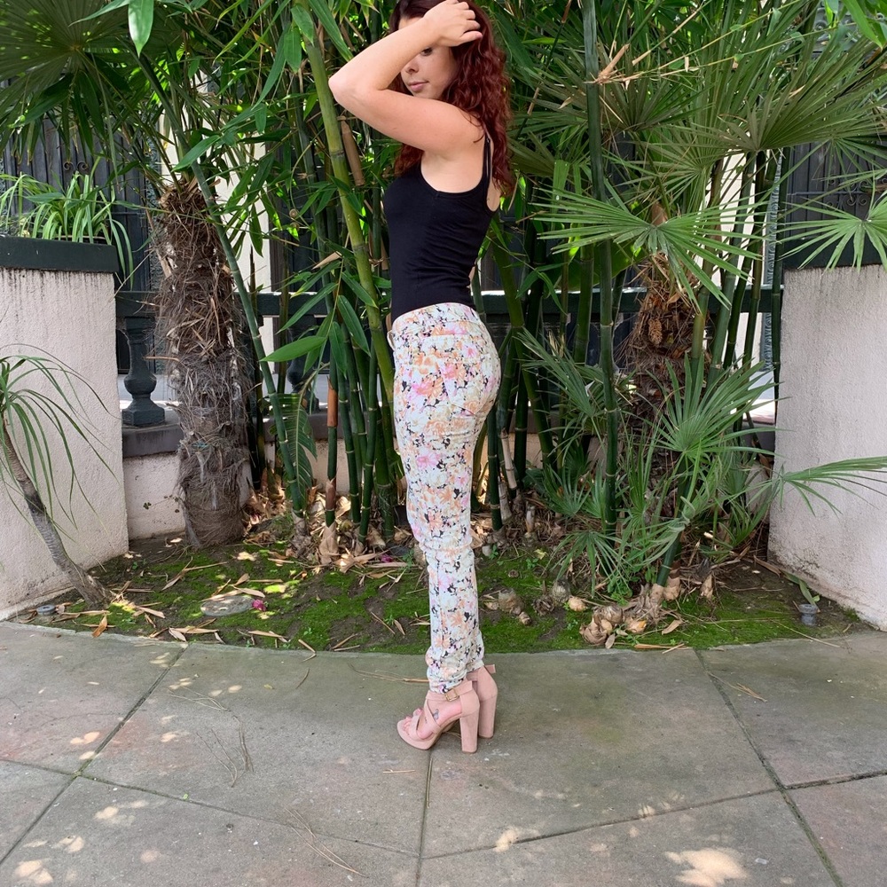 Free Culture Skinny Jeans NWT Women Denim Jeans - Picture 3 of 8